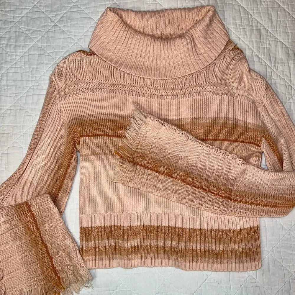 Free People Boho Turtleneck. Cropped waist length. Fringe on sleeves. Size M. - Picture 1 of 6